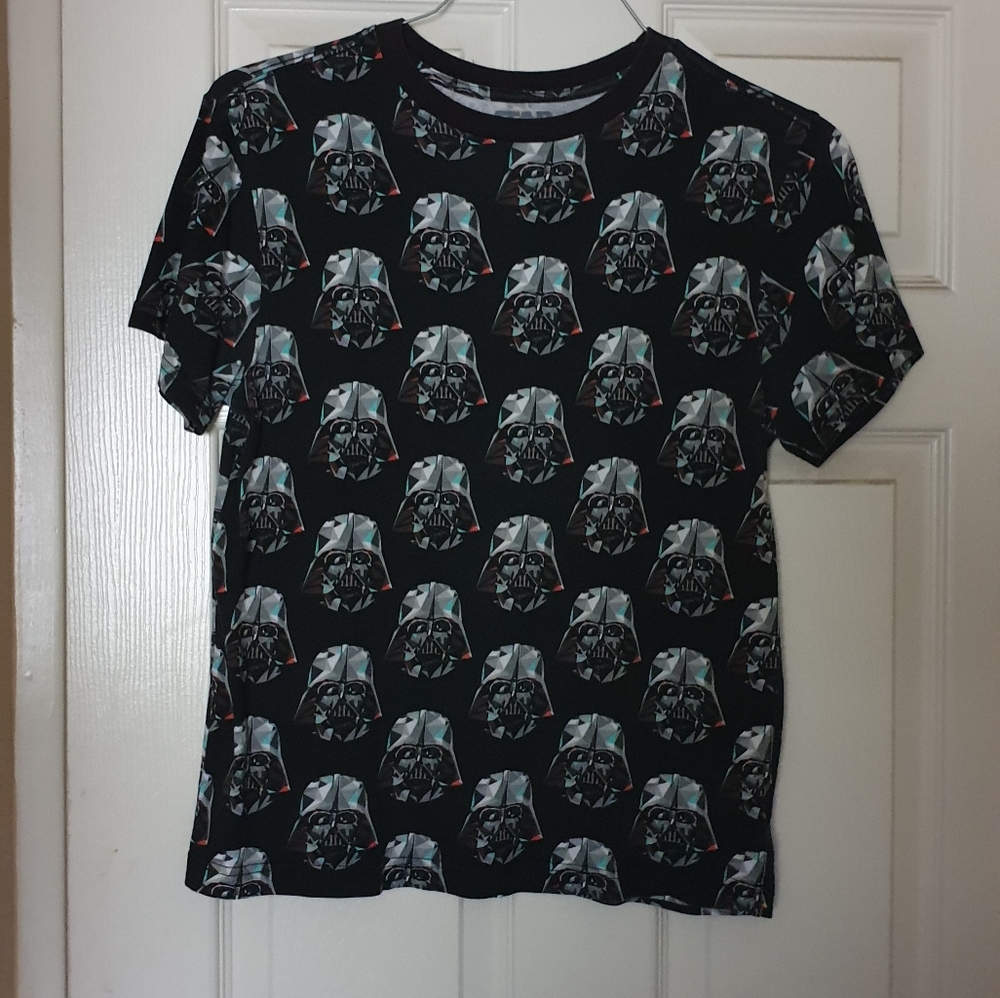Star wars Darth Vader tshirt  size XL kids